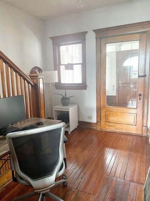 Foto del edificio - 2838 N Western Ave