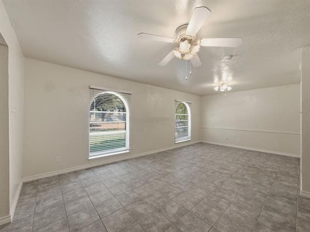 Building Photo - 1000 Windy Meadow Dr