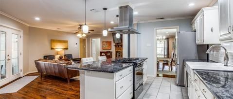 Building Photo - 10867 Colbert Way