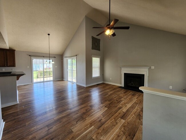 Foto del edificio - 312 Abbey Ct