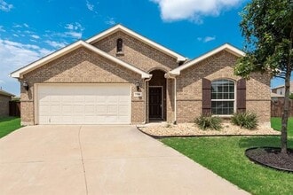 Building Photo - 1200 Kanata Ct
