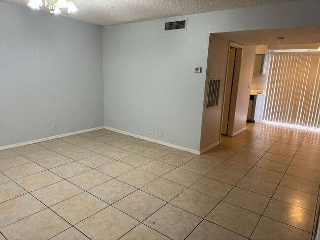 Foto del edificio - 3526 W Dunlap Ave
