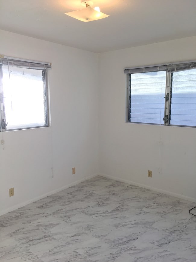 Building Photo - 3284 Loke Pl