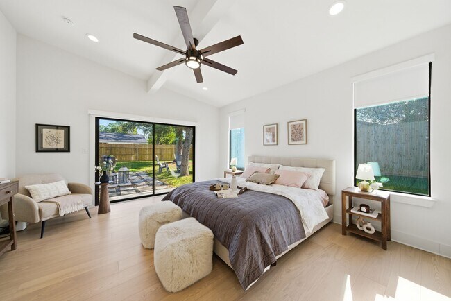 Foto del edificio - 10159 Brinwood Dr