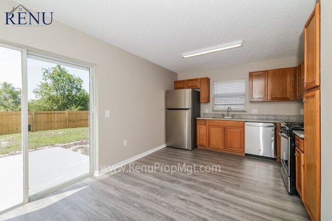 Foto del edificio - Available Now