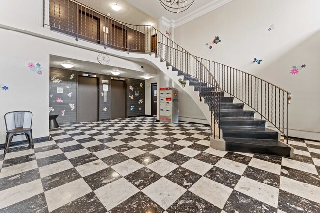 Photo du bâtiment - Southwick Apartments