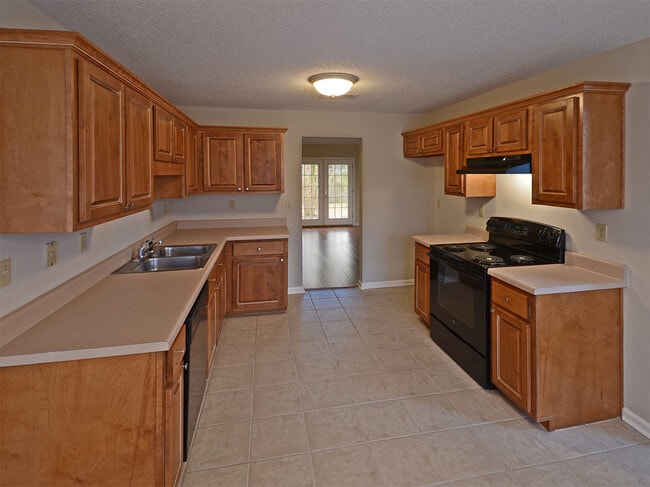 Photo - 3 bed, 2 bath near Macon and Houston Levee House