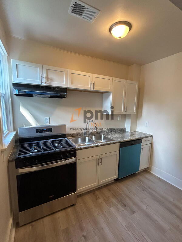 Foto del edificio - 287 1/2 Washington Street
