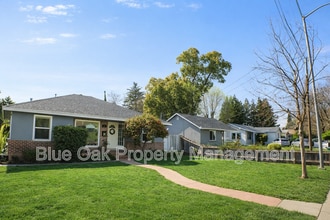 Building Photo - 1501 Warner St