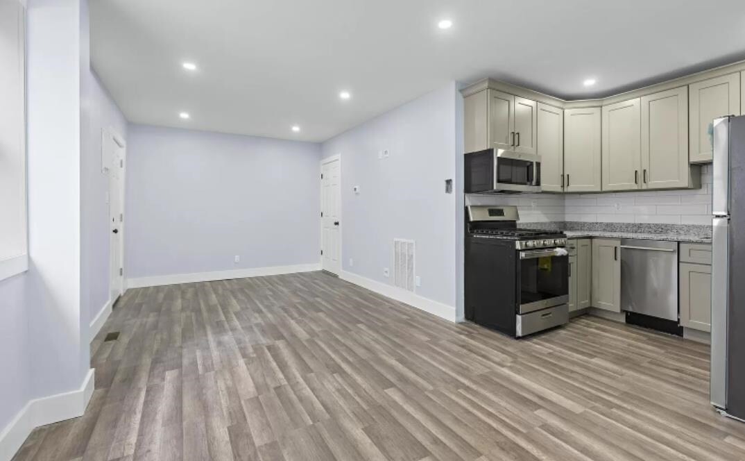392 Palisade Ave Unit 2, Jersey City, NJ 07307 Room for Rent in