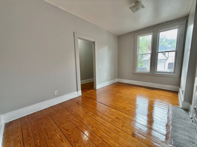 Photo - 2271 Vine St Townhome