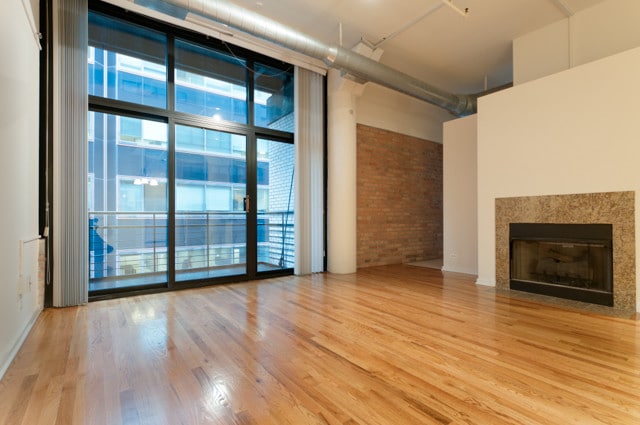 Building Photo - 130 S Canal St