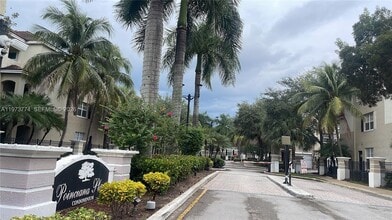 Building Photo - 6020 W Sample Rd