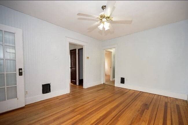 Foto del edificio - 108 David Ave