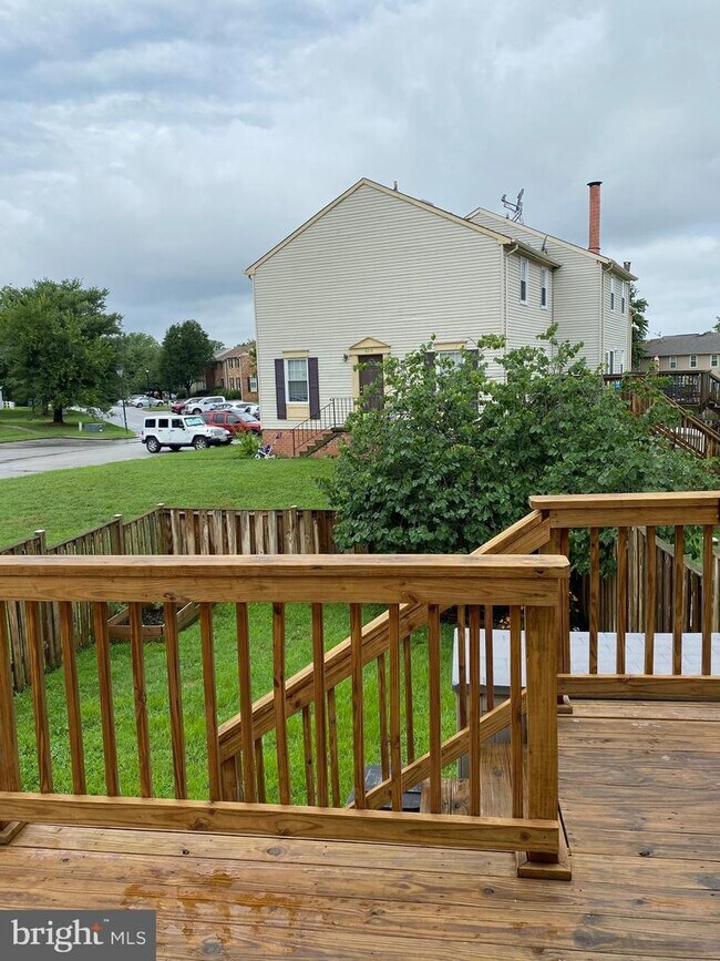 Foto del edificio - 8626 Black Rock Harbour