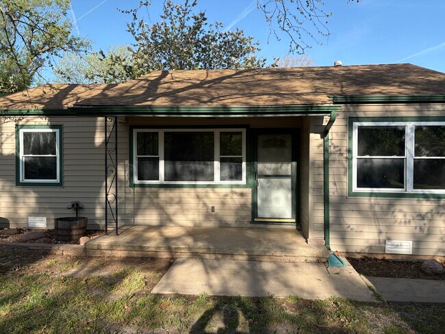 Building Photo - 345 Turkle Ave