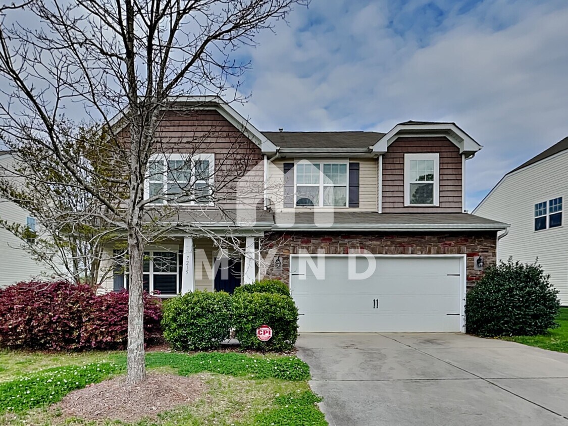 7215 Kinley Commons Ln House Rental in Charlotte, NC