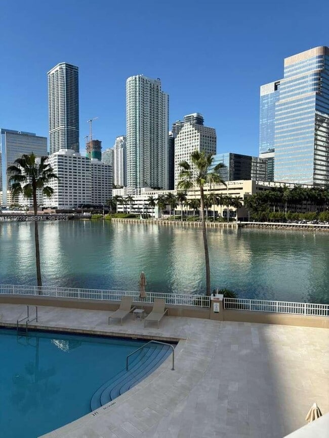 Building Photo - 701 Brickell Key Blvd
