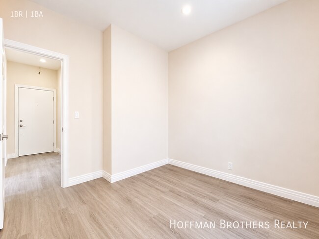 Foto del edificio - 3192 W 7th St