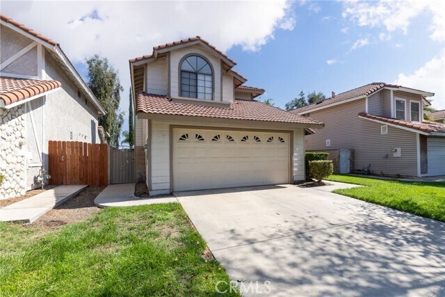 Foto del edificio - 631 N Driftwood Ave