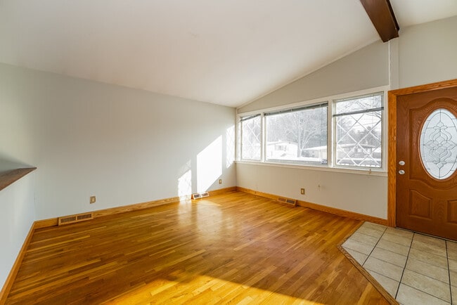 Building Photo - 792 Hancock Cir