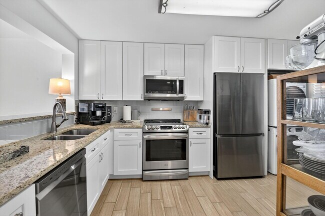 Foto del edificio - 3581 S Ocean Blvd