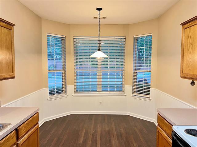 Foto del edificio - 2817 San Felipe Dr