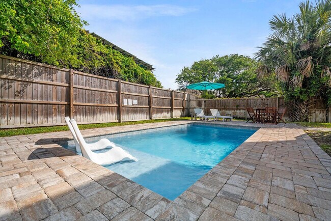 Foto del edificio - 302 Twelvth St