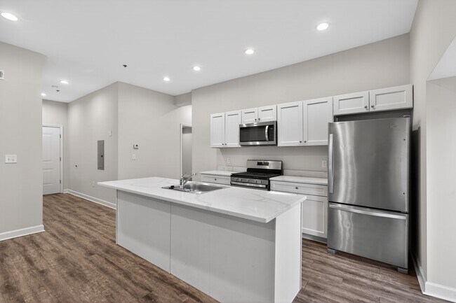 Foto del edificio - 980 N Marshall St