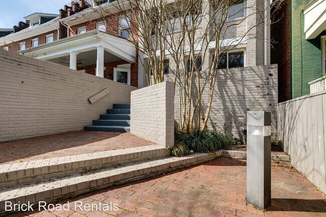 Building Photo - 3 br, 2 bath House - 514 S Sheppard St