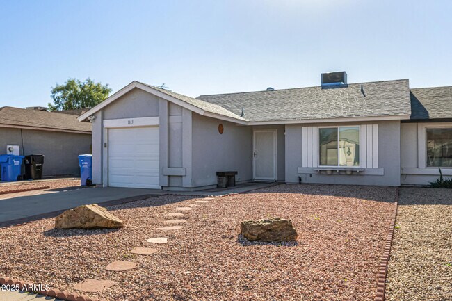 Foto del edificio - 1813 E Grandview Rd