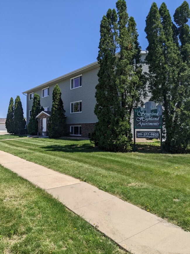 Stratford Highlands Apartments in Marion, IA