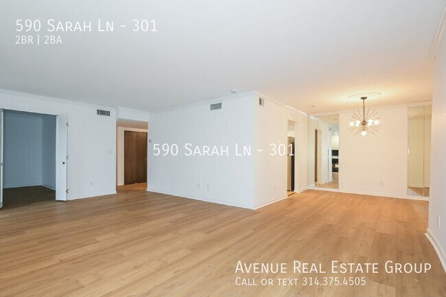 Foto del edificio - 590 Sarah Ln