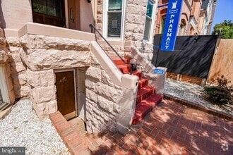 Building Photo - 1506 21st St NW