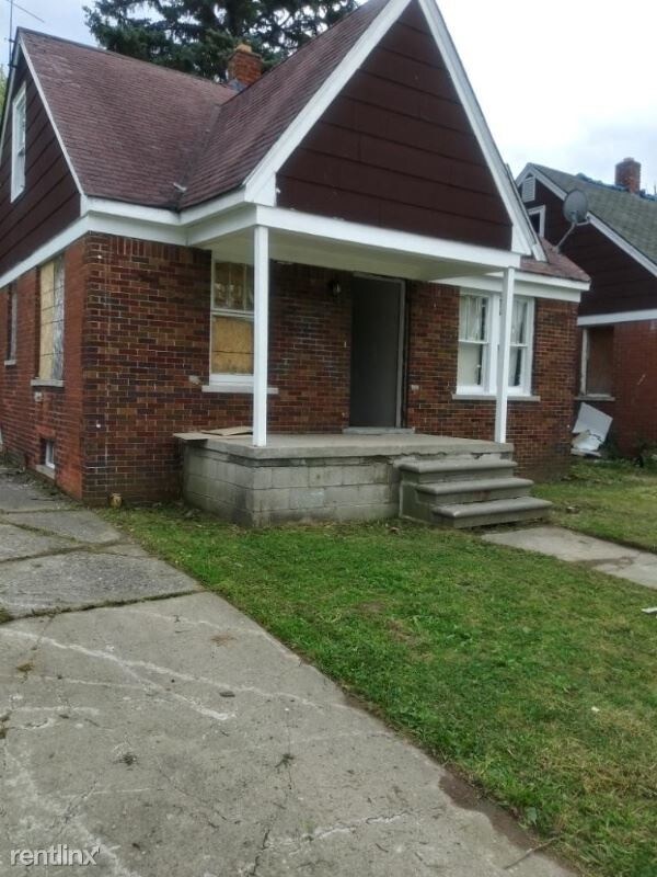 Building Photo - 3 br, 1 bath House - 11558 Wayburn