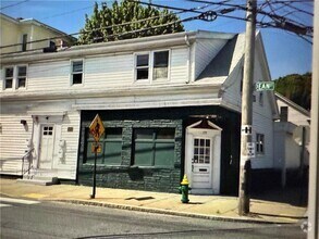 Building Photo - 179 Dean St