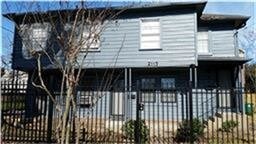 Foto del edificio - 2115 Holman St
