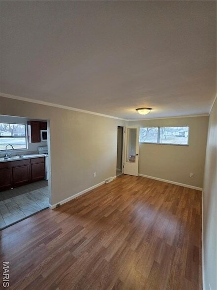 Building Photo - 56 Friendly Dr