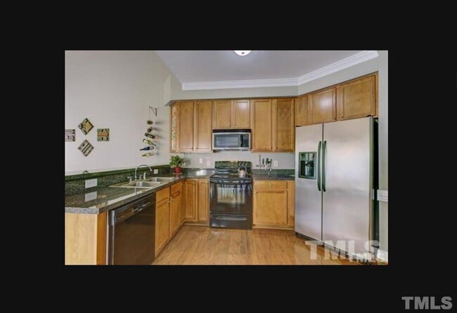 Building Photo - 217 Old Grove Ln