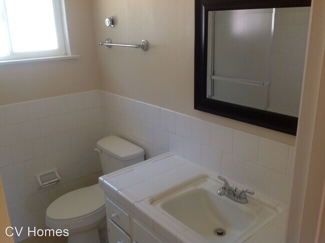 Foto del edificio - 3 br, 1 bath House - 705 11th St.