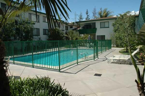 Building Photo - Fountain View Apartments