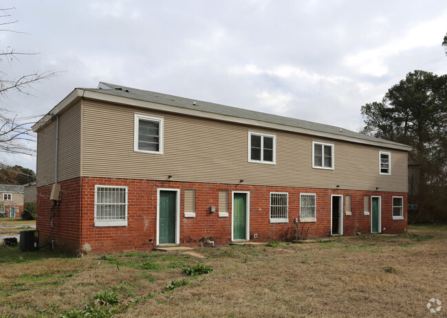 Building Photo - Country Village Apartments