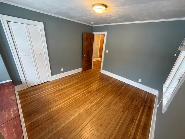 Foto del edificio - 1160 Monroe Ave