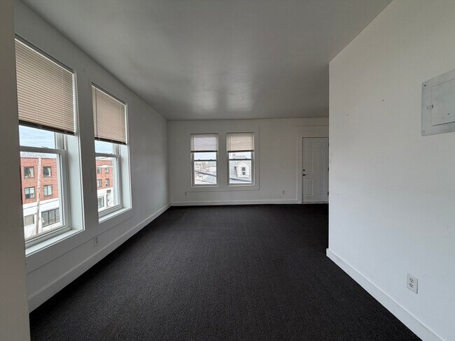 Foto del edificio - 3 Webster St