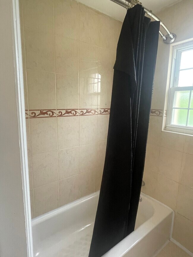 Foto del edificio - 14447 175th St