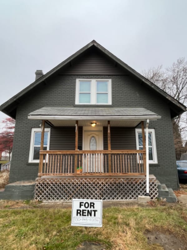 2843 Albrecht Ave Unit 1, Akron, OH 44312 Room for Rent in Akron, OH