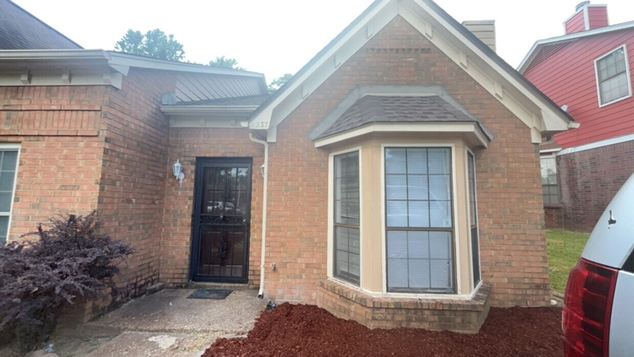 Primary Photo - 4 Success in now offering this Spacious 2....