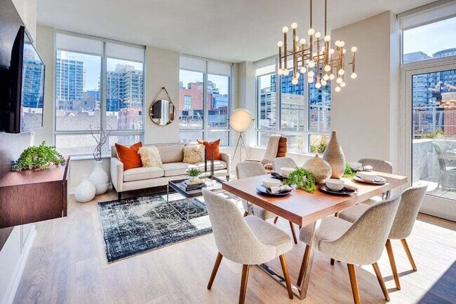 Foto del edificio - 737 N Hudson Ave