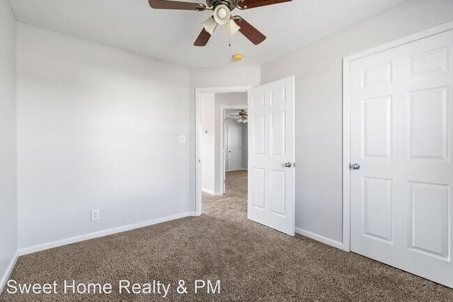 Building Photo - 3 br, 2 bath House - 721 Shetland Drive