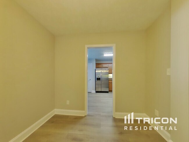 Foto del edificio - 3500 Cypress Club Trail